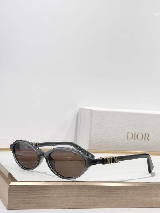Picture of Dior Sunglasses _SKUfw76989622fw